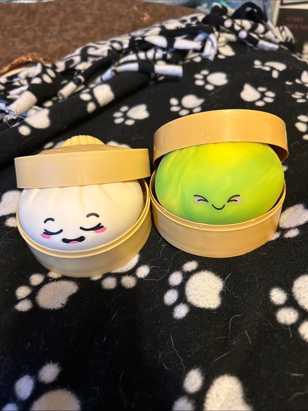 Squishy Dumpling Set - White & Green / Yellow Tie Dye